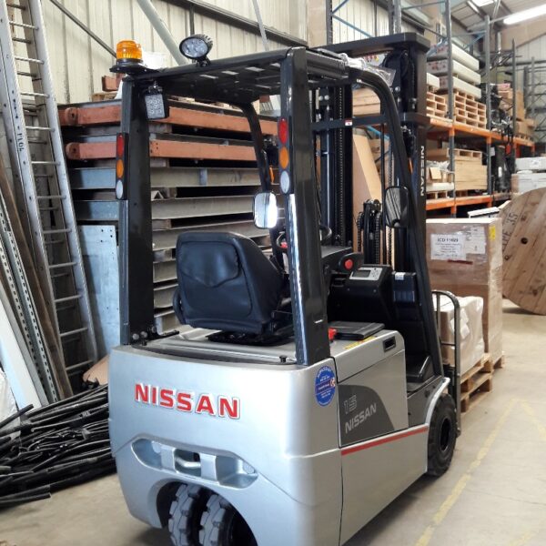 Nissan 3 wheeler